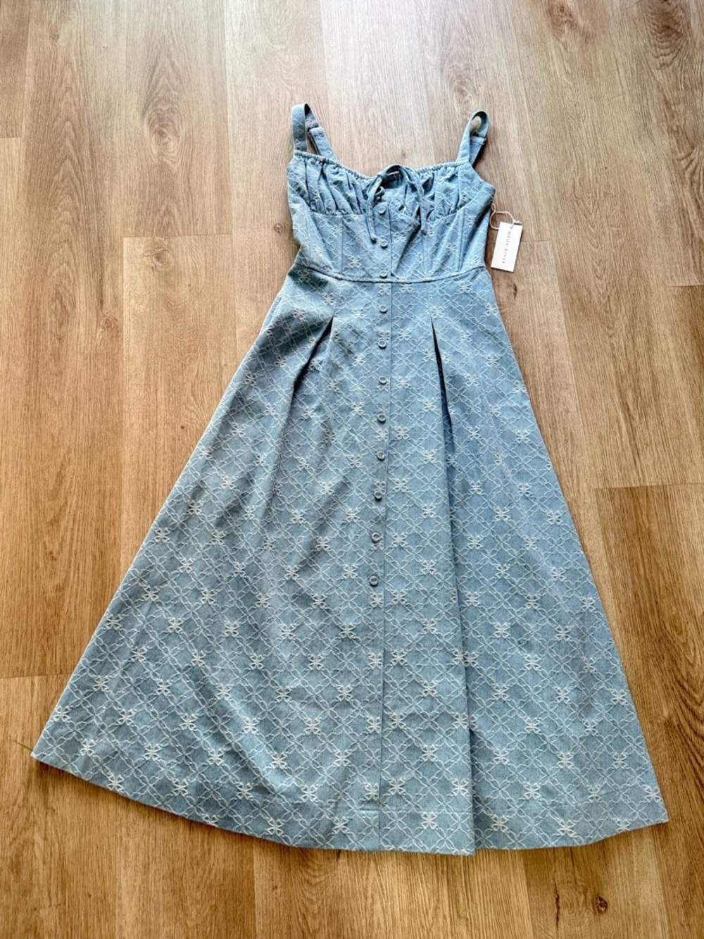 moon river gardenia denim blue front tie embroidered midi sun dress small NEW